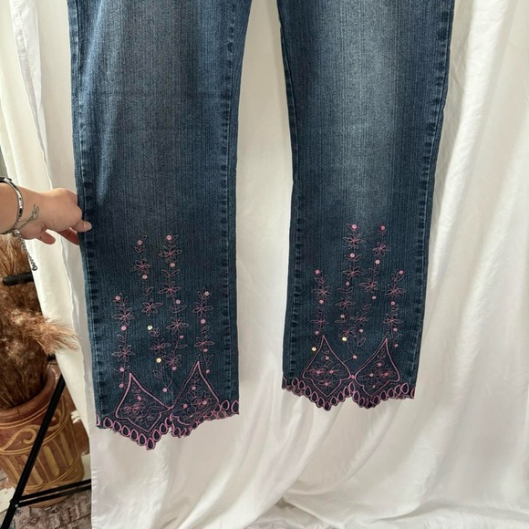 Apollo Jeans - pink rhinestone and stitching collectible jeans - size 13/14 - Picture 4 of 8